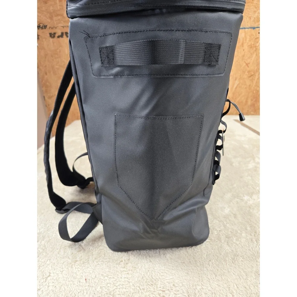 Journeyman Insulated Cooler Backpack Black Outdoor Hiking Picnic Bag‎ Large